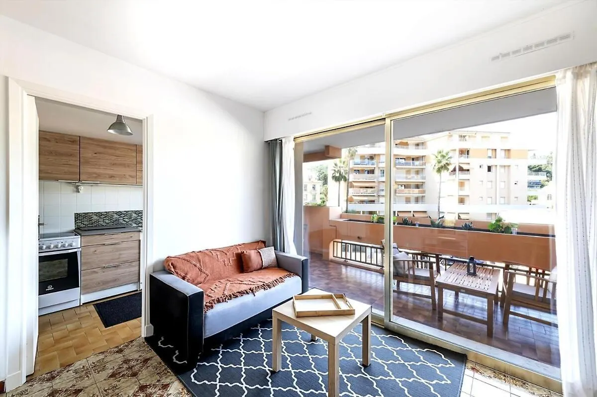 Appartement 2 Personnes, Proche Mer Et Commodites Roquebrune-Cap-Martin 0*,  Γαλλία