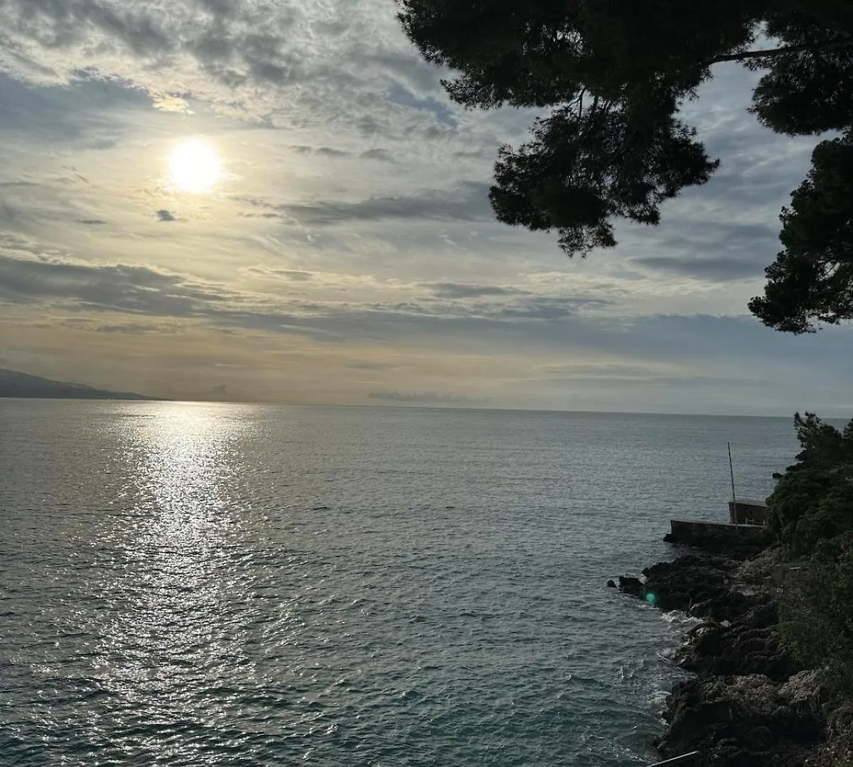 Appartement 2 Personnes, Proche Mer Et Commodites Roquebrune-Cap-Martin 0*,  France